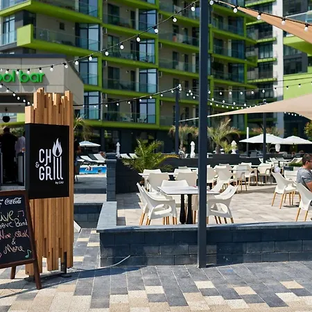 Sunrise Pool & Mamaia Nord 3*